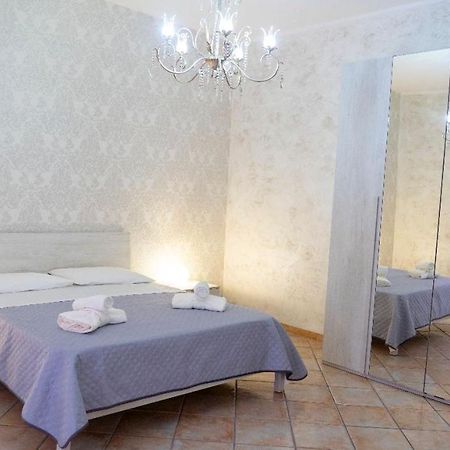 238 Holiday House คาตาเนีย ภายนอก รูปภาพ